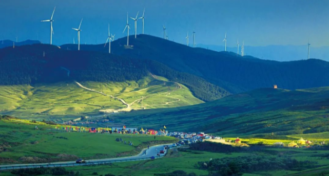 【大美山西】吕梁:苍翠云顶山