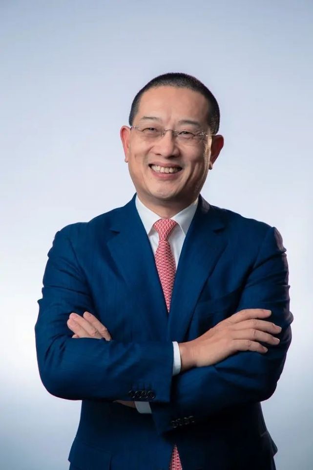 华控清交张旭东从华尔街到安全计算的斜杠人生