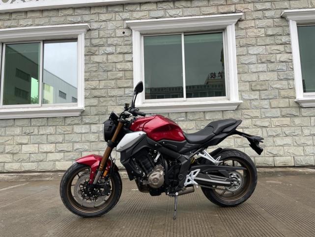 比本田还本田国产800cc四缸摩托车7月上市你会买吗