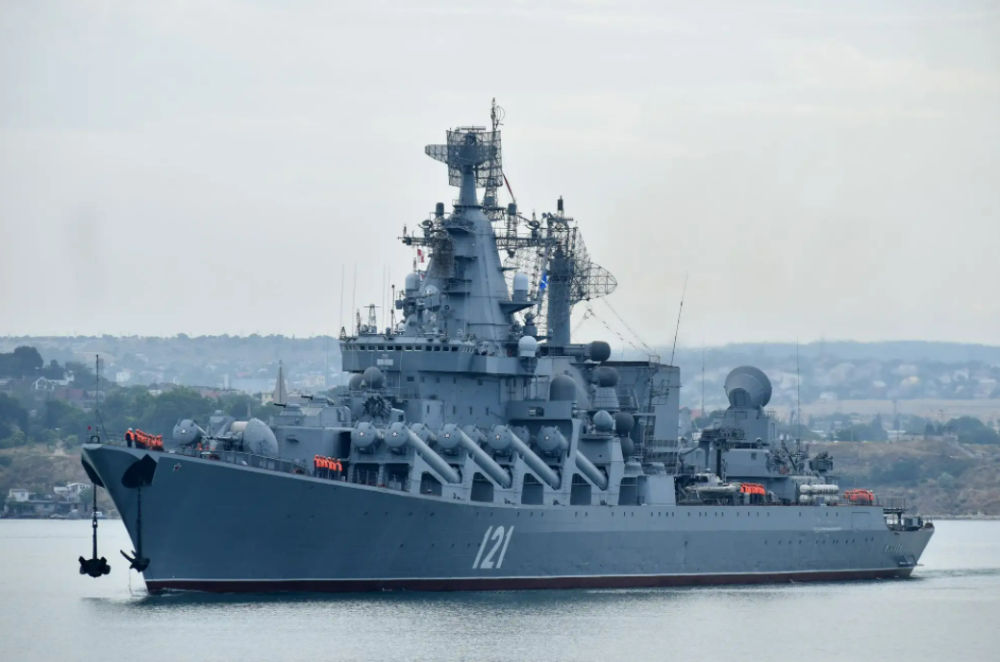风水轮流转，俄媒建议俄国向华求援，向中国采购军舰并点名了052D