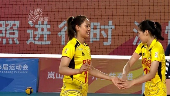 山东女排热身赛过招国青,"重炮手"孙杰状态火热