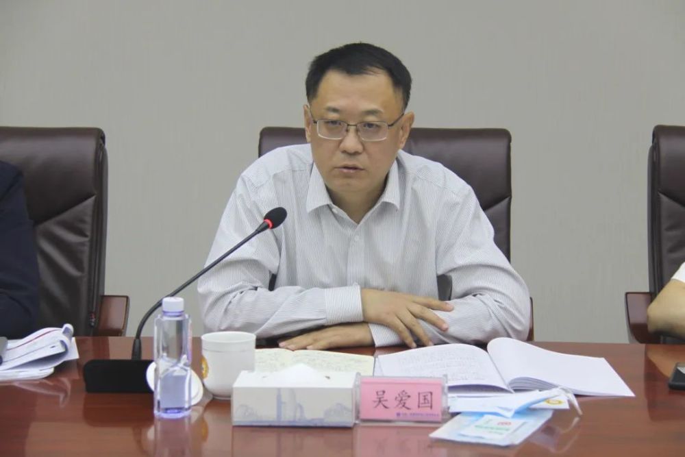 中建一局党委书记董事长吴爱国赴安装公司调研指导