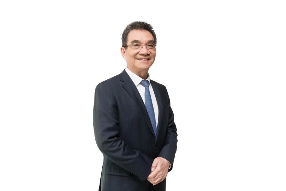 推开经济学的大门——林毅夫教授聊专业_腾讯新闻