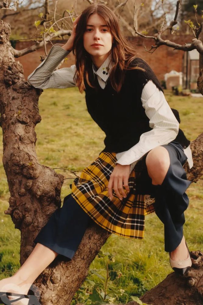 英伦文艺美人黛西·埃德加-琼斯《gq heroes》封面写真大片_腾讯新闻