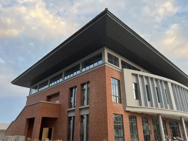 提供良好的就学环境外除了优美的校园瑞安市第五中学要搬入新校区啦!