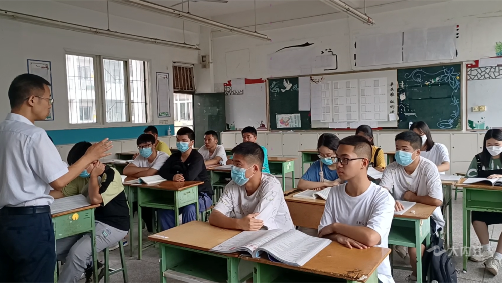 资中二中高考再创辉煌