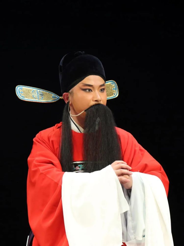 赣剧《十五贯》张歌饰演 况钟赣剧《十五贯》郑志勇饰演娄阿鼠赣剧
