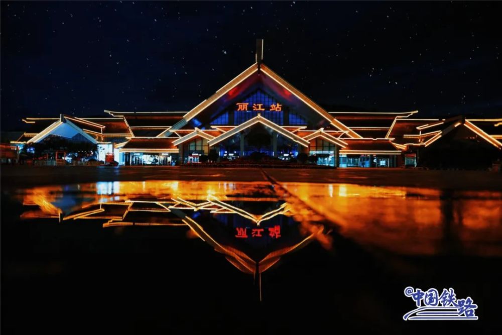 景区(原价30元,免票)文山壮族苗族自治州普者黑天鹅湖景区(原价85元