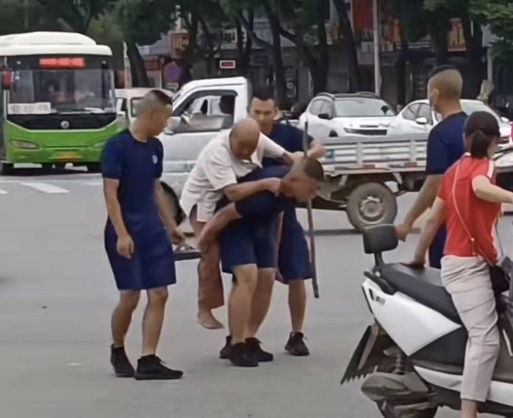 图片关键词