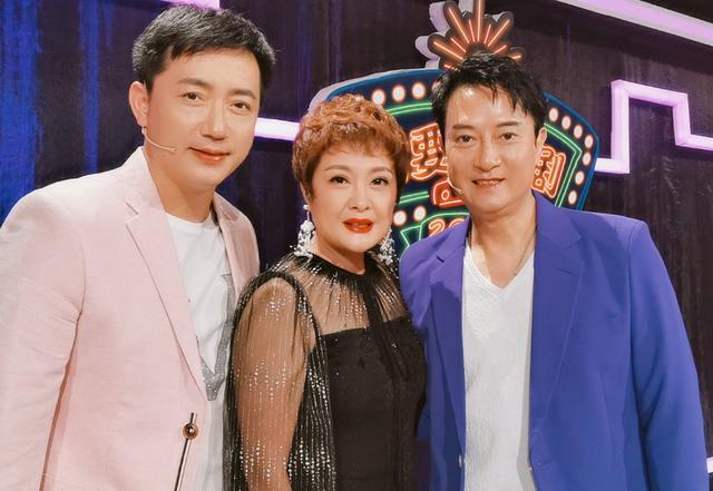 郎》,包括香港**喜剧导演李力持和澳门小姐**麦嘉欣**近都加盟了此剧