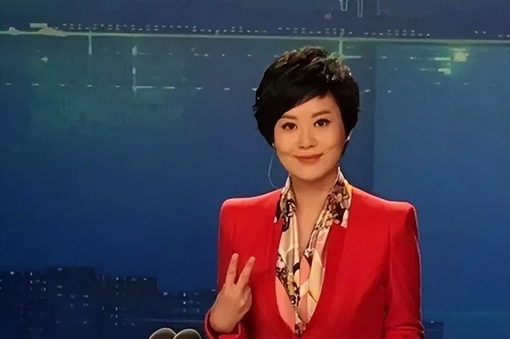 金霞为什么不主持了?插图