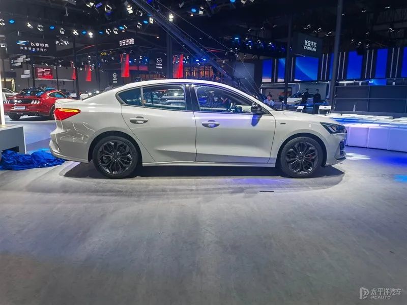 重慶車展/2022款林肯飛行家Aviator西南首秀廣東珠三角樞紐機(jī)場(chǎng)最新消息