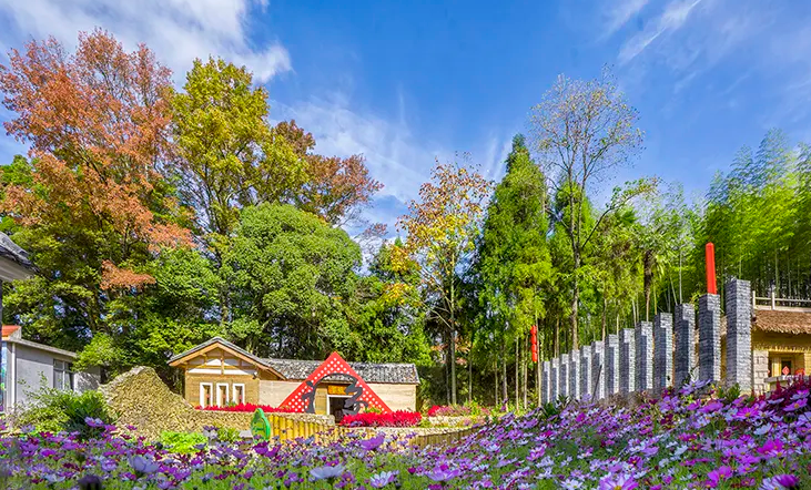 8,富溪鎮富溪鎮,隸屬於福建省寧德市柘榮縣,地處柘榮縣西南部,東鄰