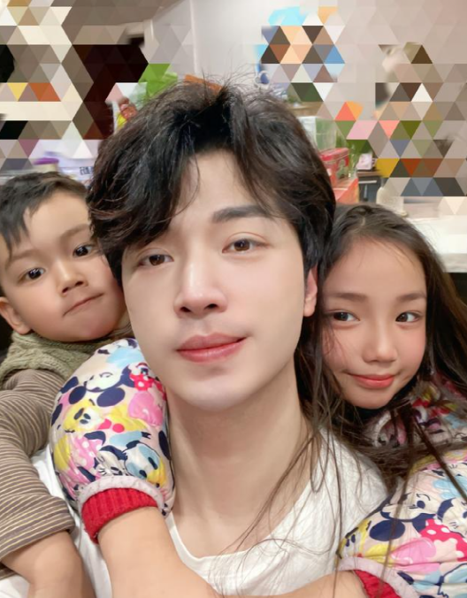 《加油好男儿》播出16年,选手爆红,消失,自尽,各有各的故事