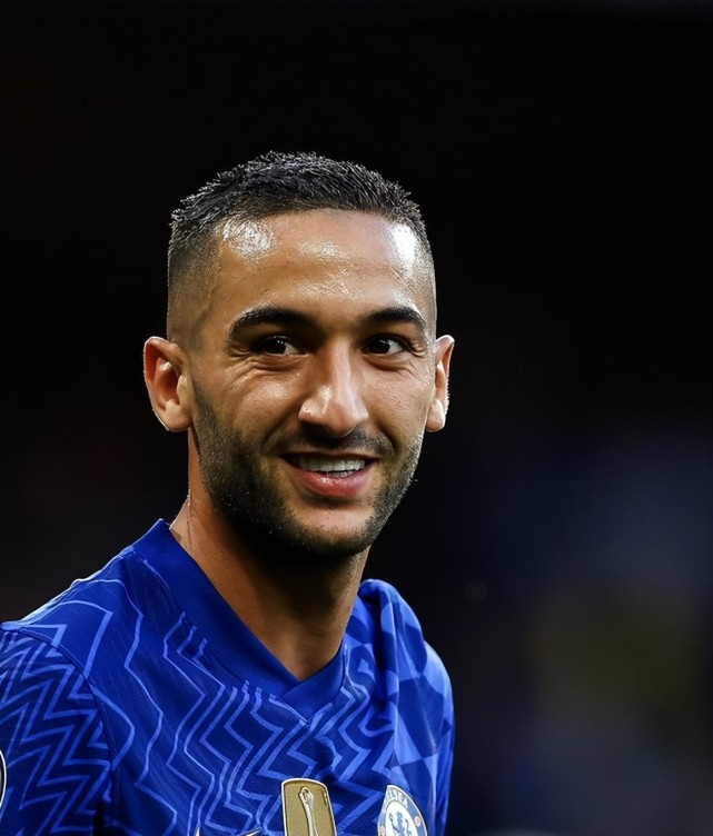 切尔西老板会见c罗经纪人,开始发力德利赫特,齐耶赫下站会在哪