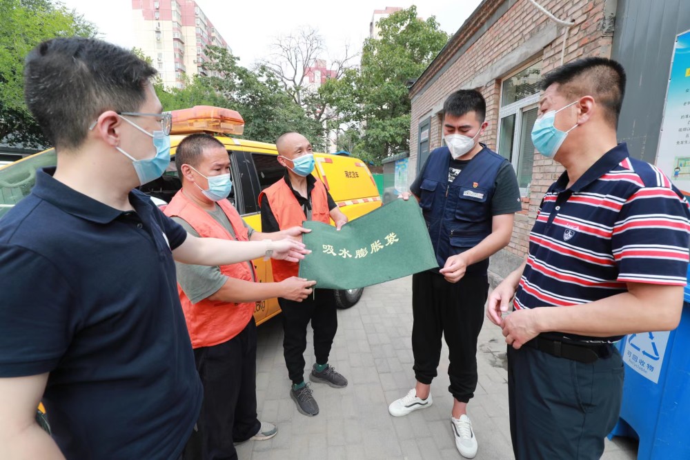 北京朝阳区和平街街道开展防汛抢险演练
