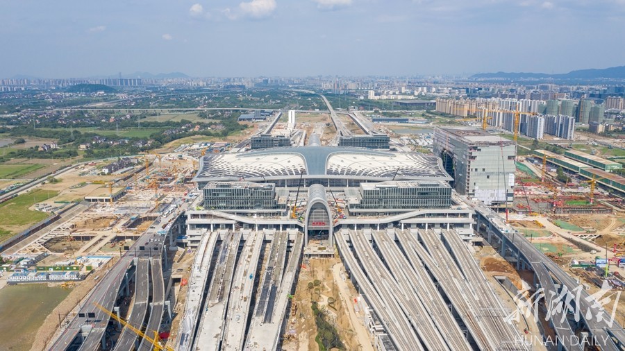 杭州西站枢纽"站城融合":立体化的城市生活_腾讯新闻