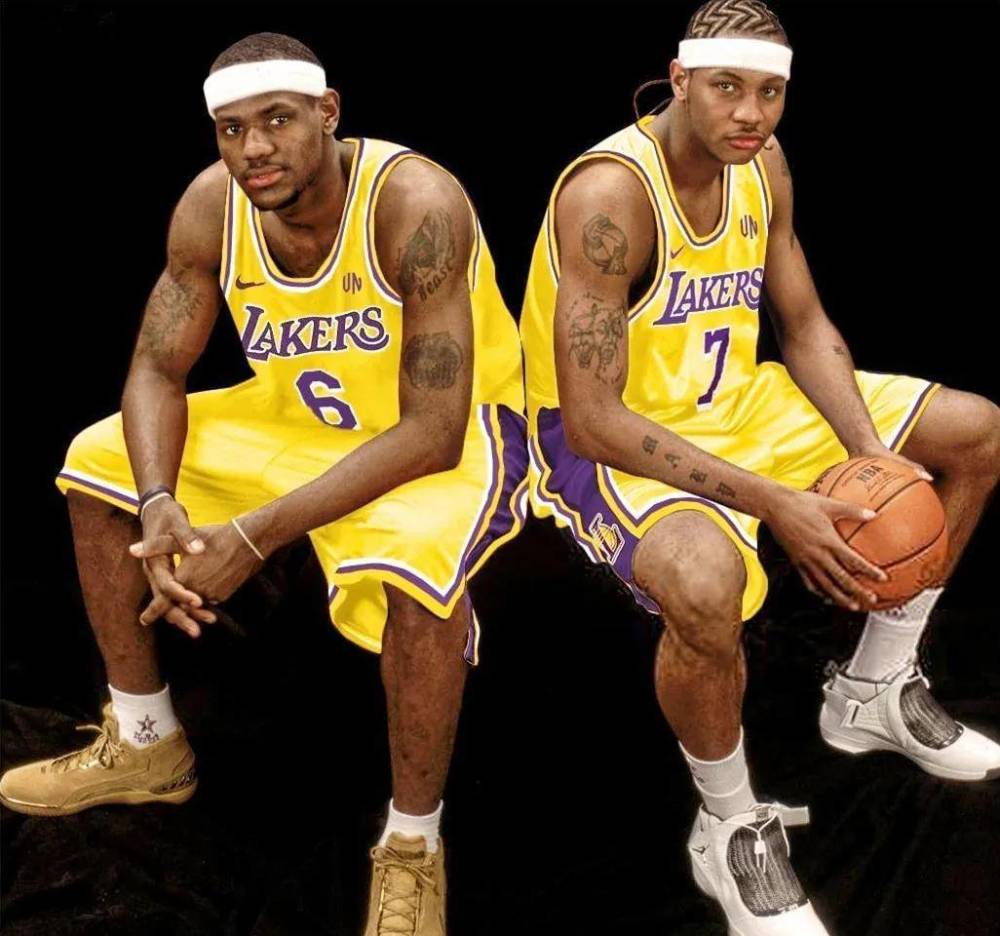 19年的今天03黄金一代正式到来詹姆斯领衔群星登陆nba