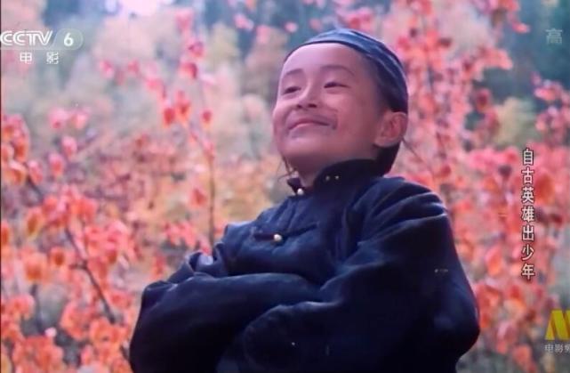 饰演"大丈夫"的郝勇应该是成都杂技团的演员,他并不会武术,但身上有