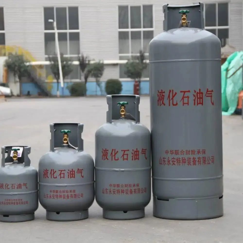 而引发这起事故的是液化石油气瓶,也就是我们日常生活中非常常见的