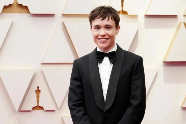 幻影猫变性后写真曝光!甜美女孩变成帅气型男,还有六块腹肌