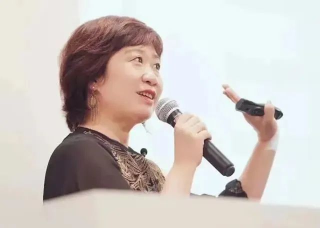 申怡老师 x 哲学家周国平:如何与孩子通过阅读进行沟通