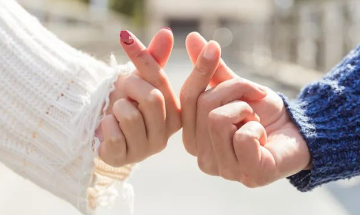 霸州25岁女找对象，个人情况如下！3