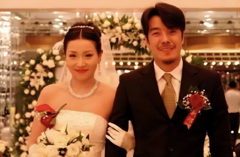 演员海一天娶了平凡二婚妻子用爱温暖继子成了良夫慈父