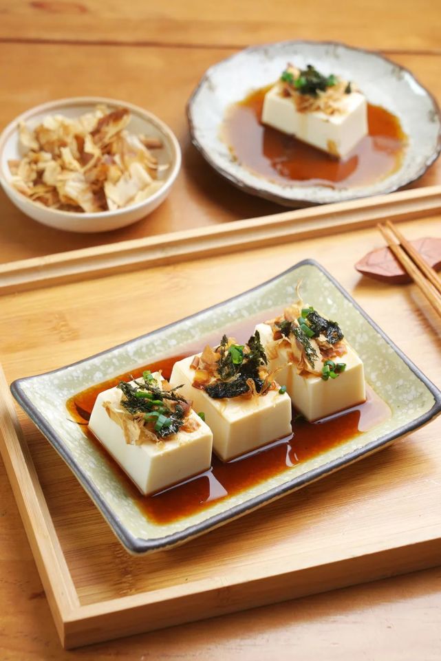 炎炎夏日来一碗美味快手的豆腐凉菜——日式冷豆腐【孔老师教做菜】