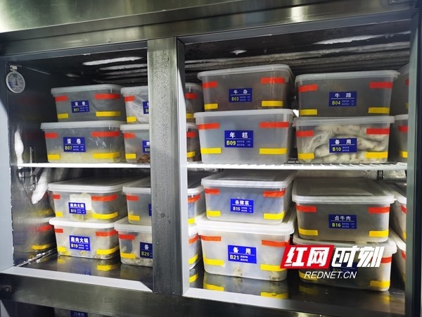 从闲人免进到欢迎参观宁乡首个4d厨房打开后厨说亮话