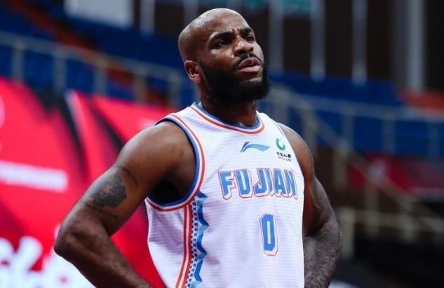 高登加盟福建成为联盟顶尖外援,上赛季荣膺全联盟得分王