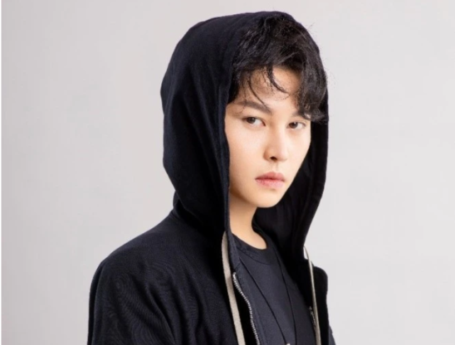 李知恩哭了,北慕约李知恩组队游戏,结果落井下石坑了李知恩?