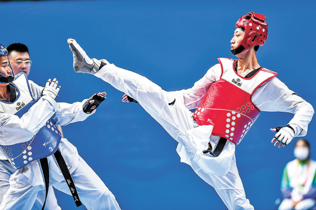 【长话短说】中国跆拳道队亚锦赛摘3金