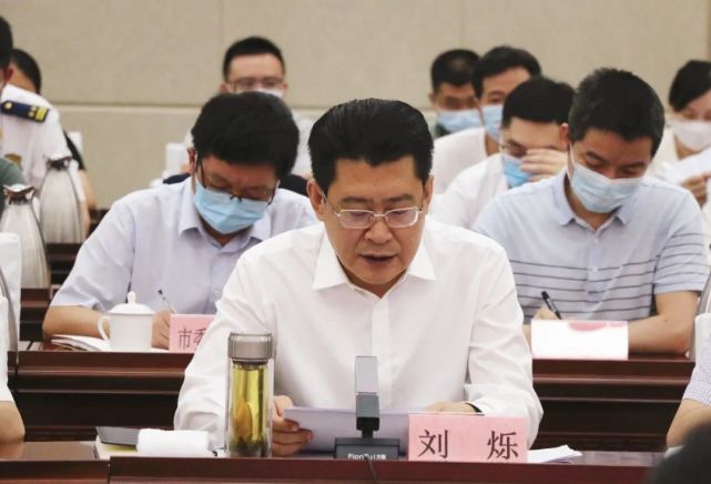 刘烁汇报了我市安全生产工作情况,并表示萍乡市各级各相关部门要提高