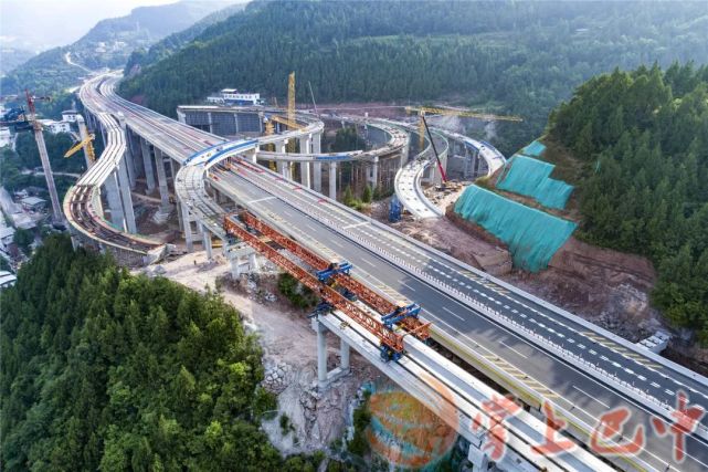 最新途径达川渠县镇广高速这段路预计7月底建成通车