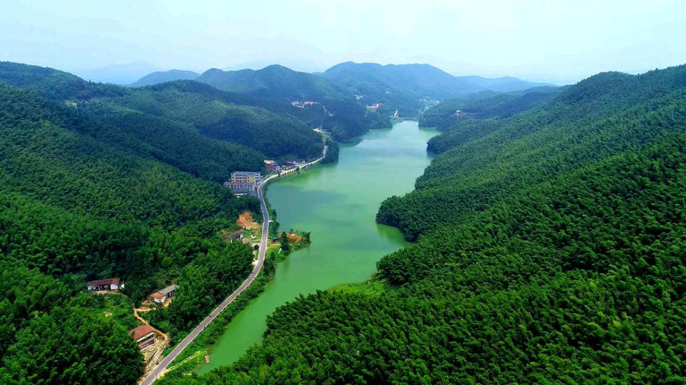 芈月故里,罗子国遗址,屈子文化园,汨罗山墓群,龙舟竞渡中心,新市古街