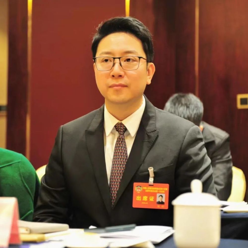 消防宣传公益使者作者:爱新觉罗·阿南约稿人:刘甜甜设计:黄喆编辑