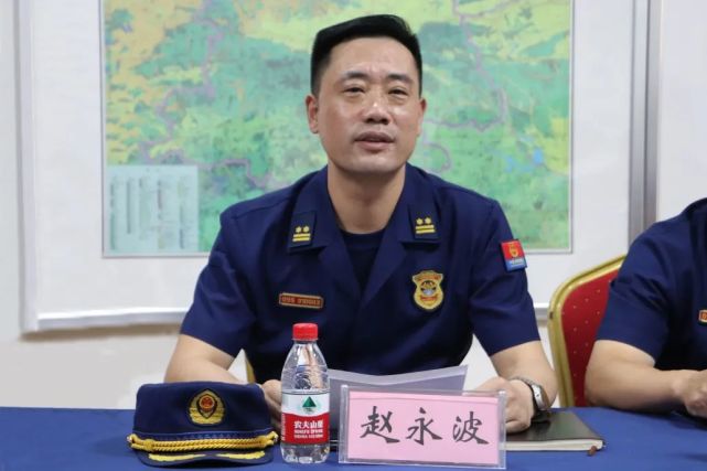 白凡副厅长一行主要领导到队后,首先总队赵永波副部长围绕备勤队伍