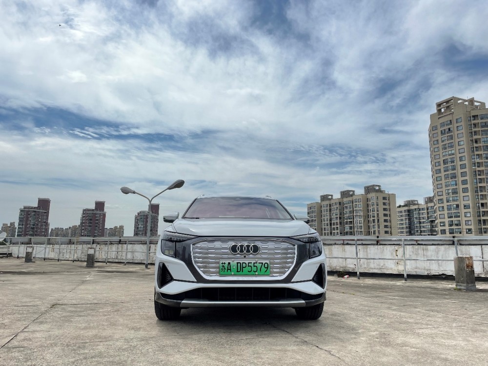 来自未来的汽车？高合HiPhiZ最新官图发布！少儿哪个英语培训班好2023已更新(知乎/微博)少儿哪个英语培训班好