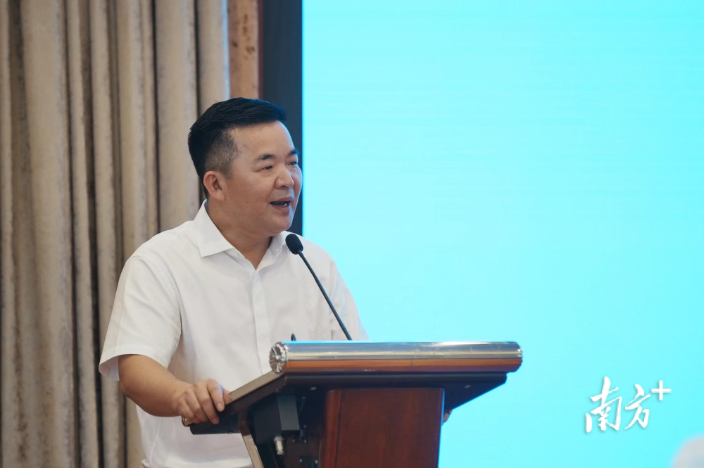 大百汇实业集团,广东大百汇海洋科技集团董事长温纯青致辞.