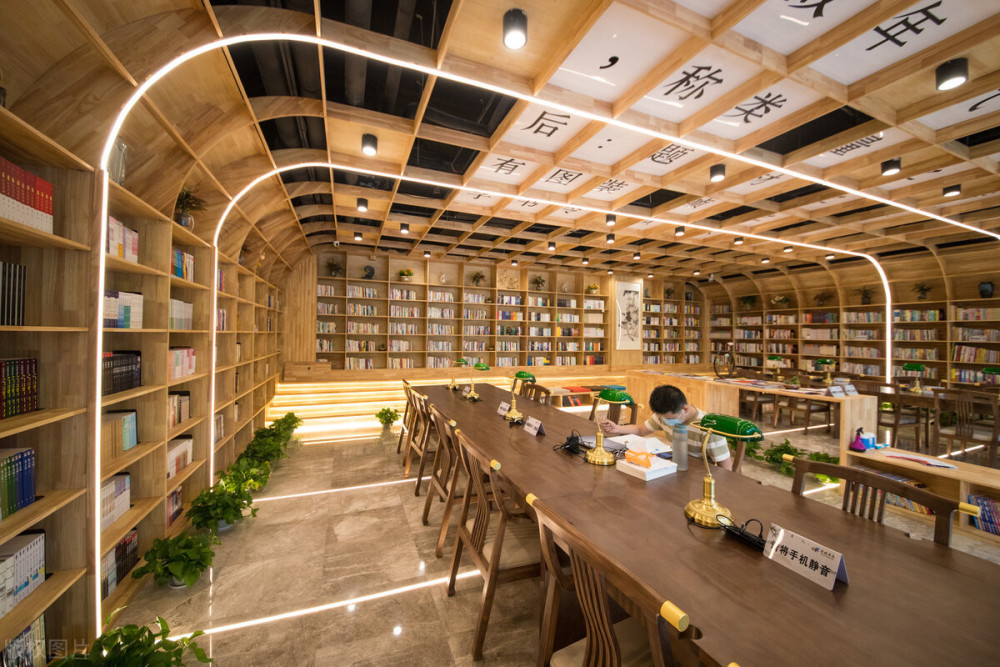 青岛市图书馆新馆明确建在邮轮母港,又潮湿又偏适合建图书馆吗_腾讯