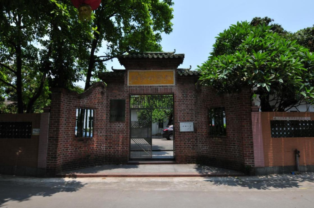 展示了中共番禺县工委创办,发展及番禺地区开展抗日统一战线工作的