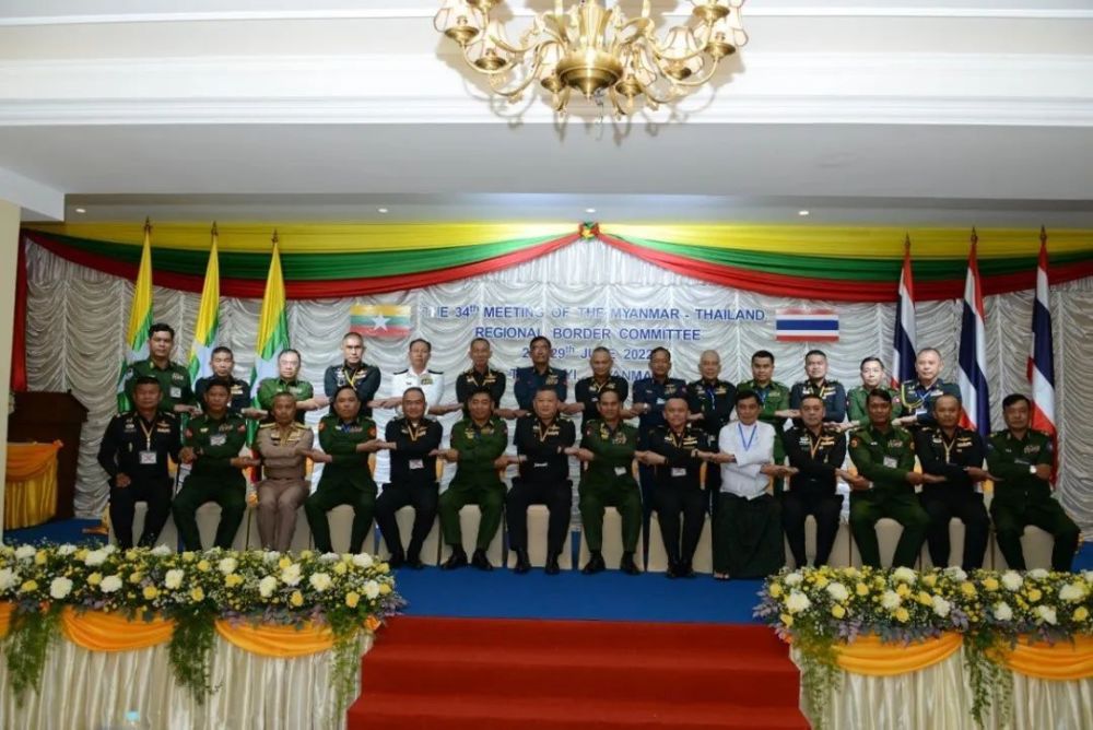 缅泰两国国防部高层会面将携手打击毒品走私