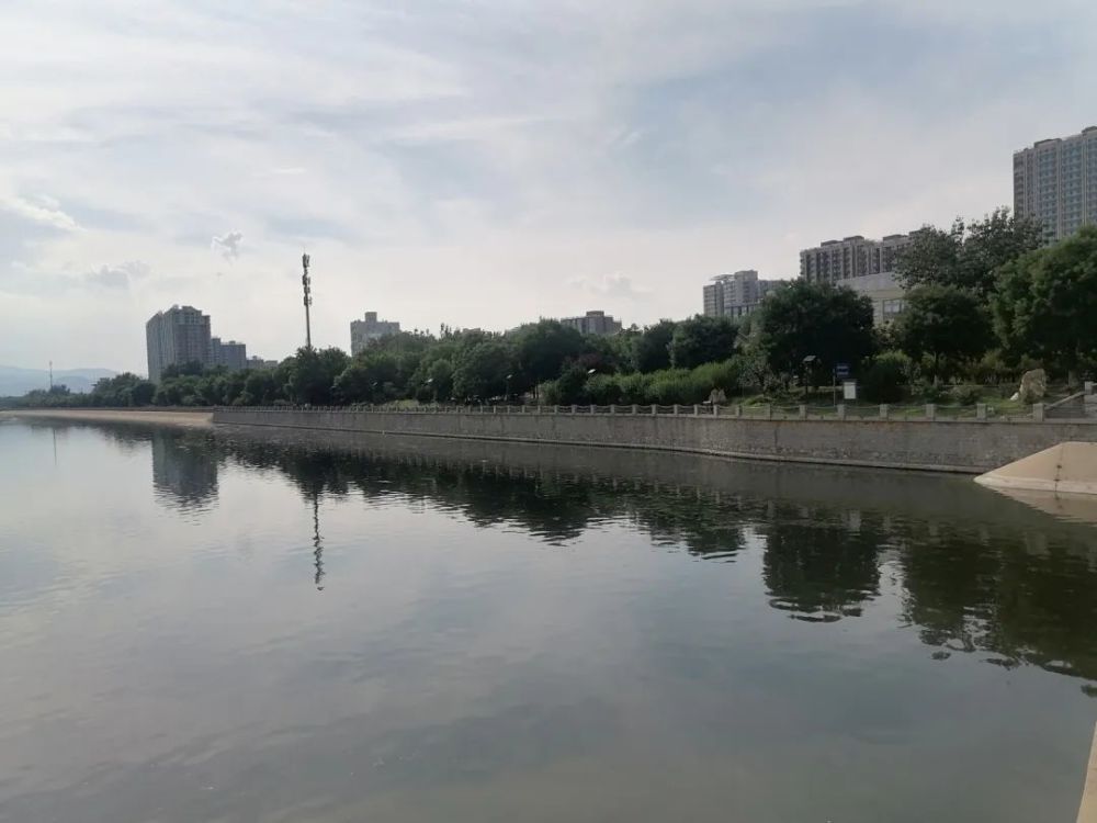 北京一处“竹子王国”，尽显中华竹文化风采，市民免费地铁直达八年级上册地理课本内容