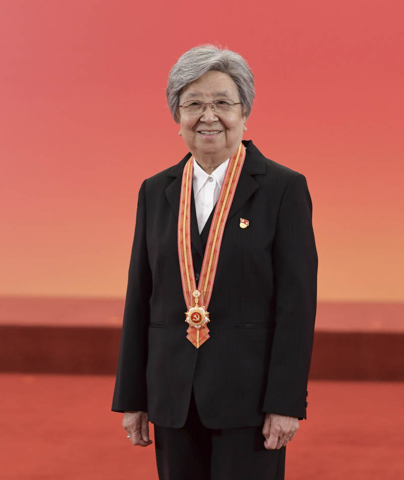 91岁的黄宝妹说我还得努力