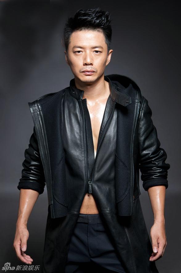 其实唐曾本人又高又帅