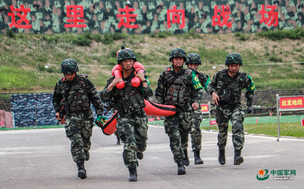 多图直击：王牌狙击手的巅峰对决