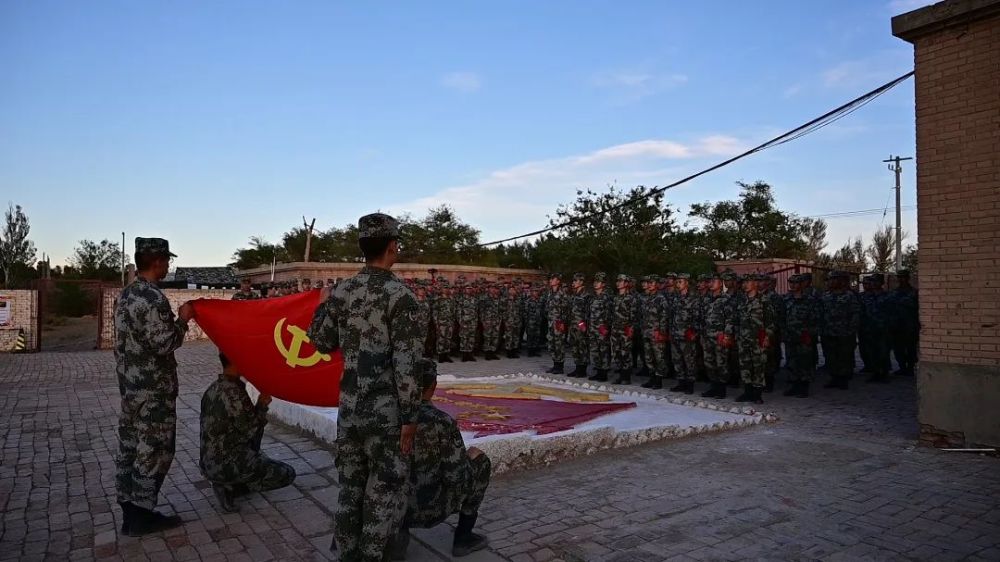 多图直击：王牌狙击手的巅峰对决