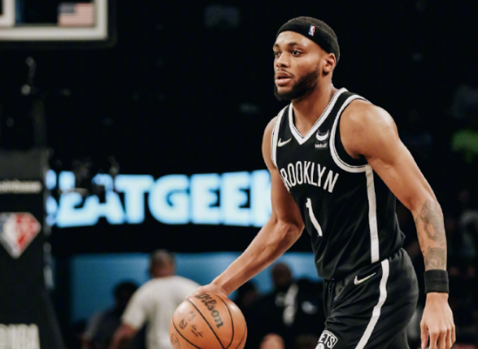 篮网离队第二人布朗2年超1300万转投掘金辅佐约基奇争冠