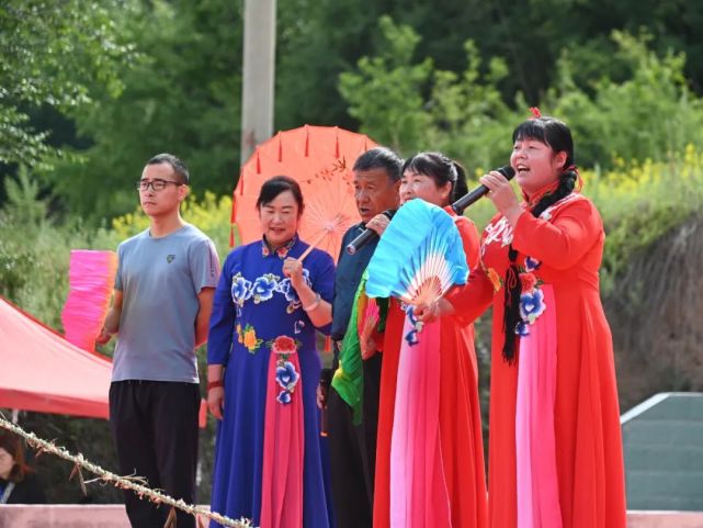 花儿临夏在河之洲康乐县2022年莲花山花儿文化艺术节开幕